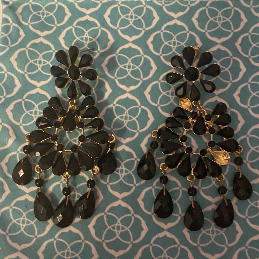Black Dangle Earrings